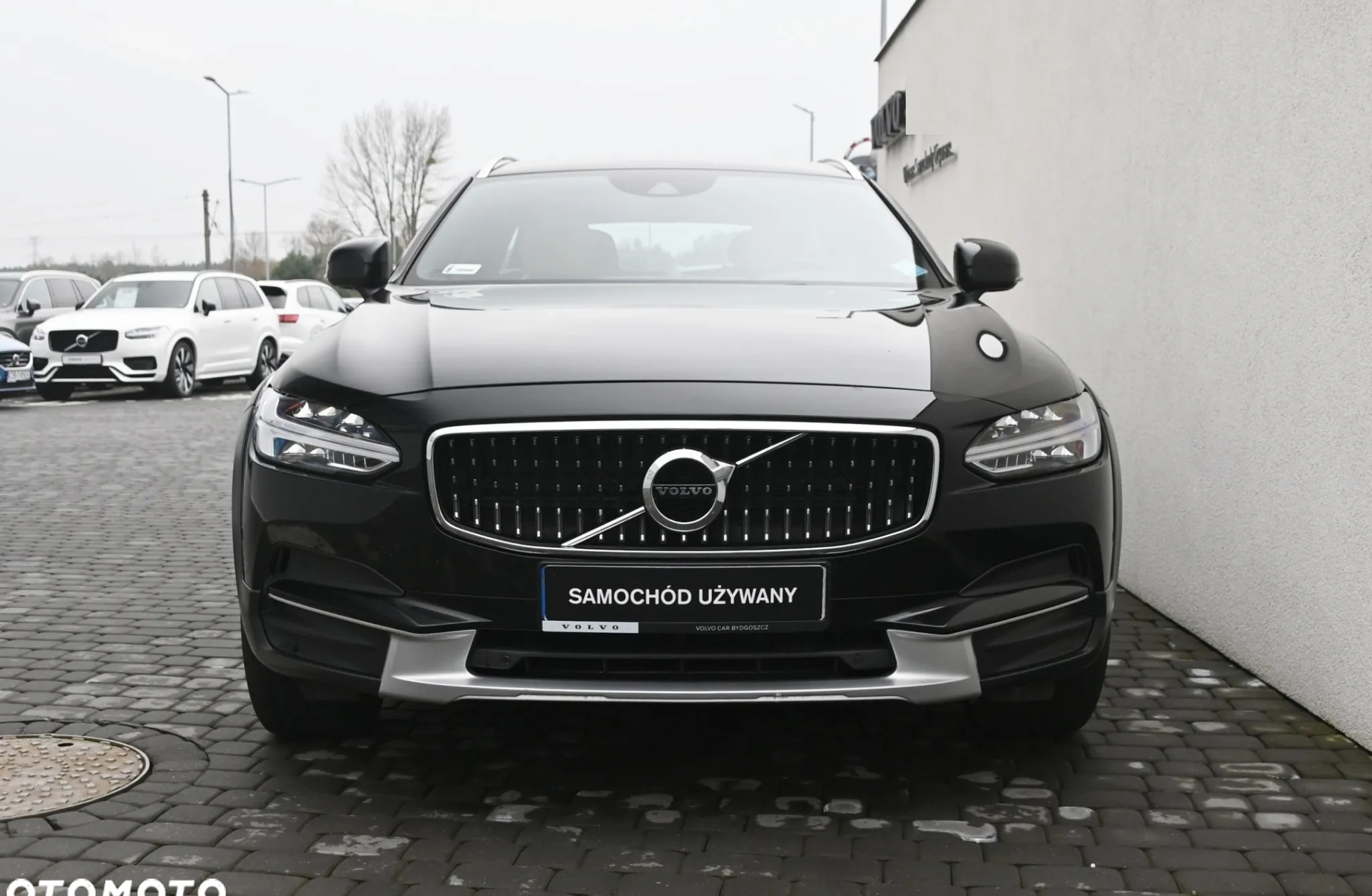 Volvo V90 Cross Country cena 103000 przebieg: 219518, rok produkcji 2017 z Lwówek małe 379